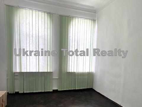 квартира за адресою Шота Руставелі вул., 15