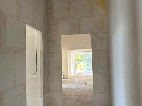 комерційна за адресою Матвія Донцова вул. (Тургенєвська), 24