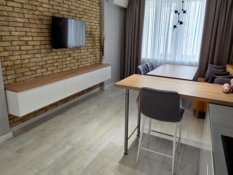 квартира за адресою Трускавецька вул., 8