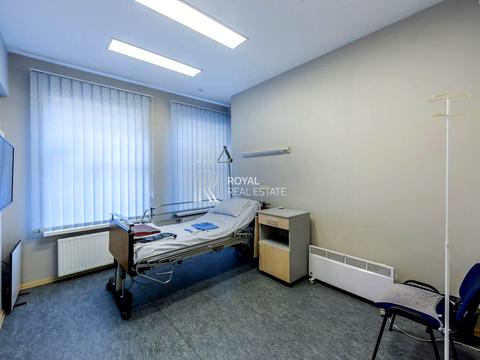 коммерческая по адресу Сирецька вул., 32