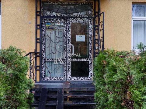 коммерческая по адресу Валерия Лобановского ул., (вул. Лобановського, 36)