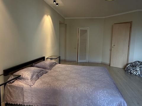 квартира за адресою Тіниста вул., 15