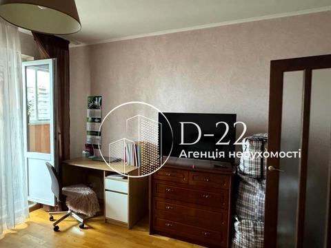 квартира за адресою Київ, Василя Порика просп., 7-А