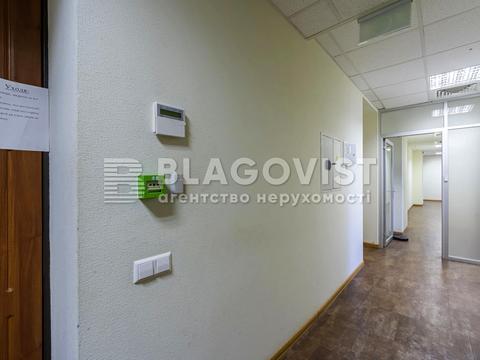 комерційна за адресою Гоголівська вул., 39