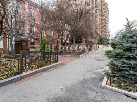 комерційна за адресою Гоголівська вул., 39