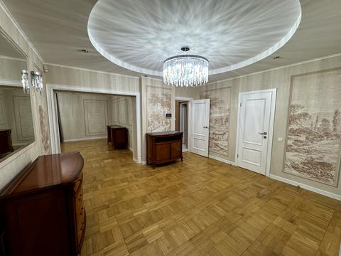 будинок за адресою 24 Серпня вул.