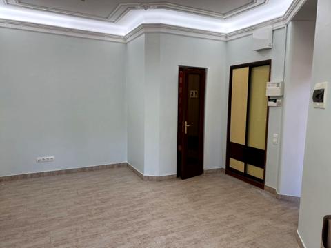 комерційна за адресою Львів, Дмитра Вітовського вул. (), 31