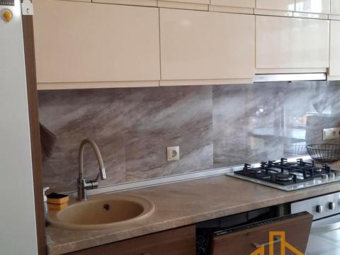 квартира за адресою Ужгород, Олександра Хіри вул., 1