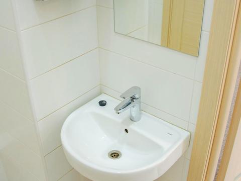 комерційна за адресою Олени Теліги вул., 6