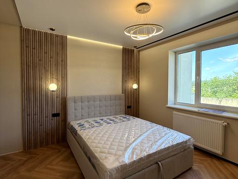 квартира за адресою Тараса Шевченка вул., (Будинок 4)