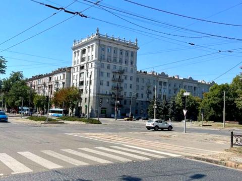 квартира за адресою Дмитра Яворницького просп. (Карла Маркса), 100