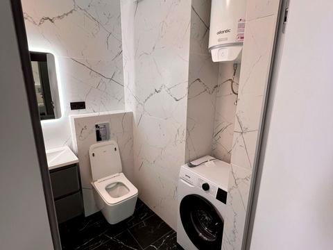 квартира за адресою Олександра Олеся вул., 9-А
