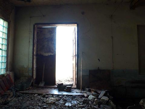 комерційна за адресою Степана Бандери вул., 10
