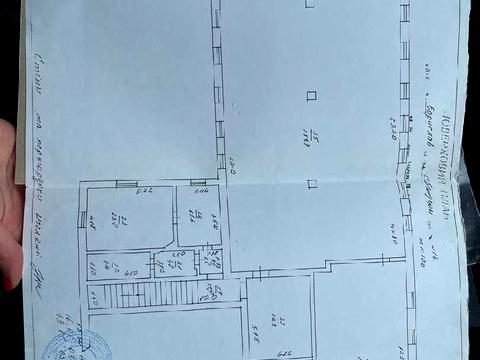 комерційна за адресою Степана Бандери вул., 10