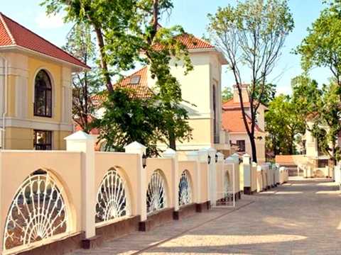 будинок за адресою Дмитріївська вул. (Дмитрія Донського)
