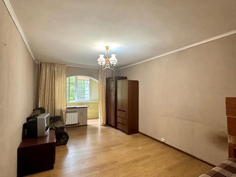 квартира за адресою Тростянецька вул., 8-Б