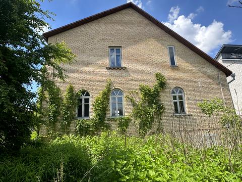 коммерческая по адресу с. Тишев, Мира ул. (Октябрьская), 40