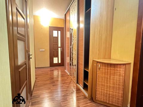 квартира за адресою Святоюріївська вул., 28