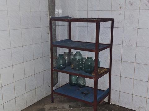 паркомісце за адресою Полюсна вул., 16