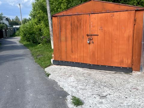 паркомісце за адресою Остапа Вишні вул., 12