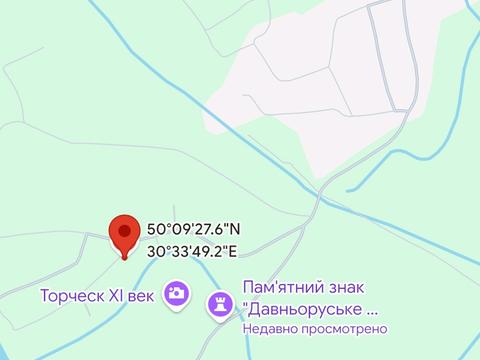 участок по адресу с. Старые Безрадичи, Набережна, 37
