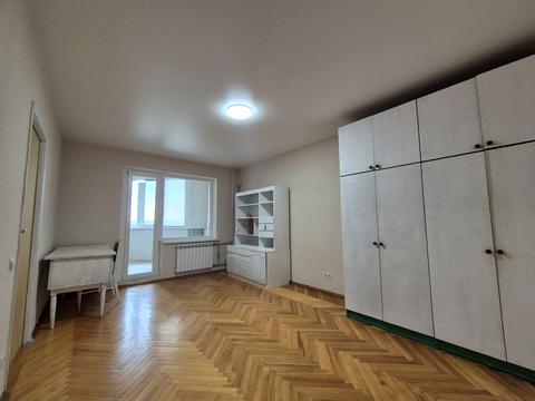 квартира за адресою Прирічна вул., 37