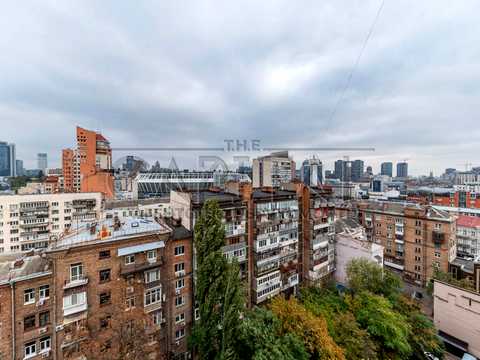 коммерческая по адресу Антоновича ул. (Горького), 33-В