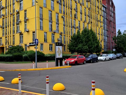 квартира за адресою Регенераторна вул., 4к2