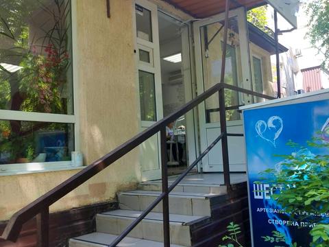комерційна за адресою Харківських Дивізій вул., 18