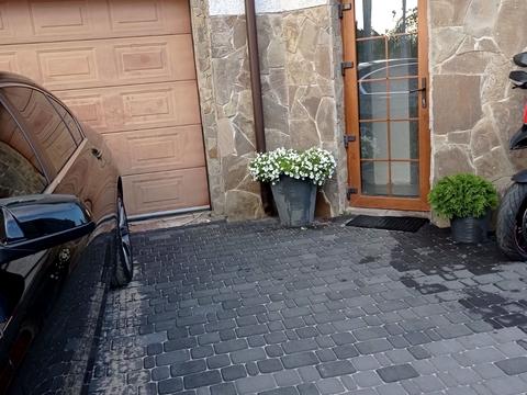 будинок за адресою Дібровна вул.