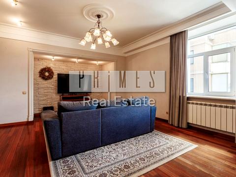 квартира за адресою Кропивницького вул., 8