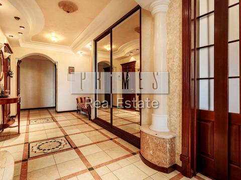 квартира за адресою Кропивницького вул., 8
