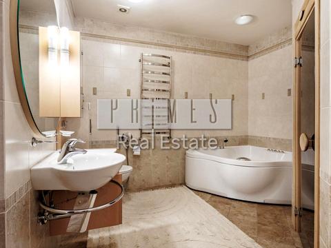 квартира за адресою Кропивницького вул., 8