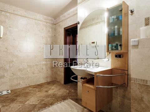 квартира за адресою Кропивницького вул., 8