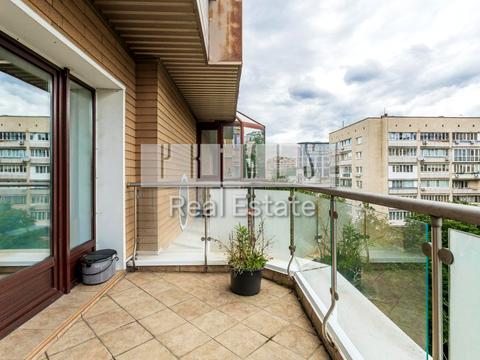 квартира за адресою Кропивницького вул., 8