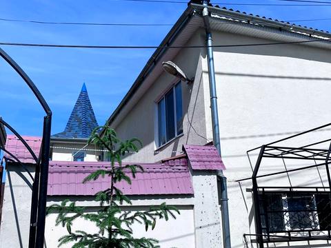 дом по адресу Світла ул.