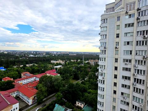 квартира по адресу Верховинная ул., 35
