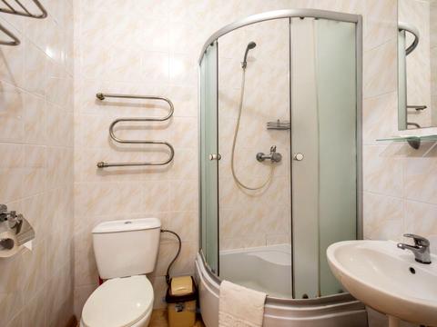 комерційна за адресою Братиславська вул., 14 А