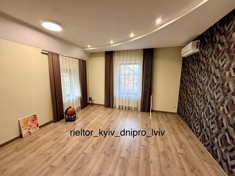 будинок за адресою Індустріальна