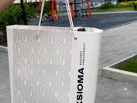 квартира за адресою Олександра Довженка вул., (Будинок 15)