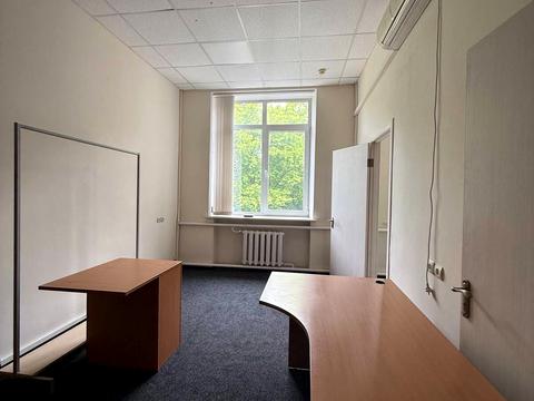 коммерческая по адресу Евгения Коновальца ул. (Щорса), 31