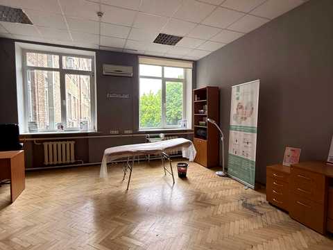 коммерческая по адресу Евгения Коновальца ул. (Щорса), 31