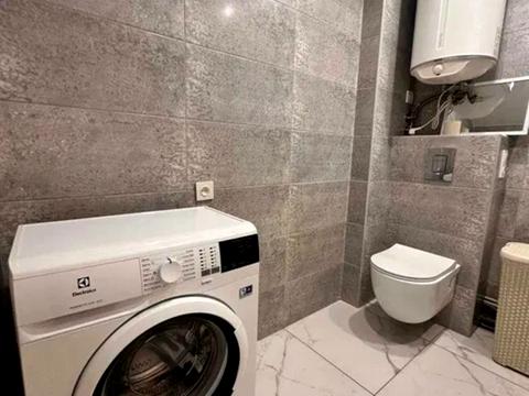 квартира за адресою Набережна Перемоги вул., 60