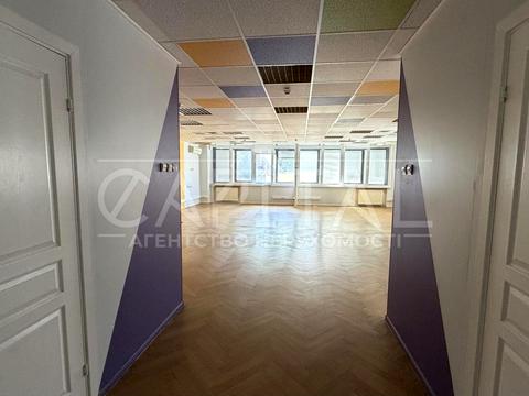 комерційна за адресою Богдана Хмельницького вул., 55а