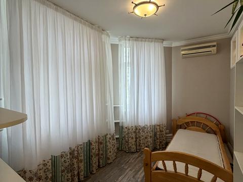 квартира за адресою Сім'ї Кульженків вул. (Петра Дегтяренка), 35