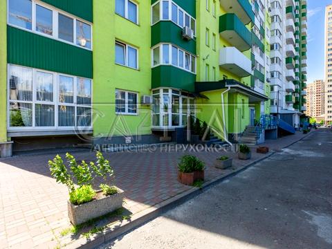 комерційна за адресою Юлії Здановської вул. (Ломоносова), 36-В