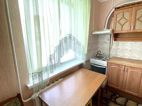 квартира за адресою Лазурна вул., 18-Б