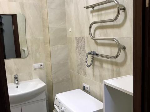 квартира за адресою Софії Русової вул., 5-Б