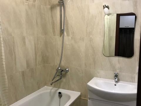 квартира за адресою Софії Русової вул., 5-Б