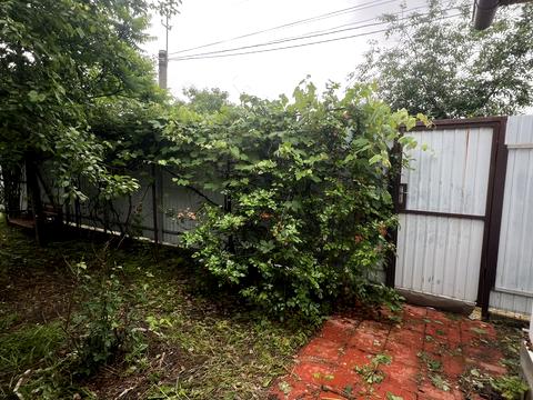 участок по адресу Квітнева, 34